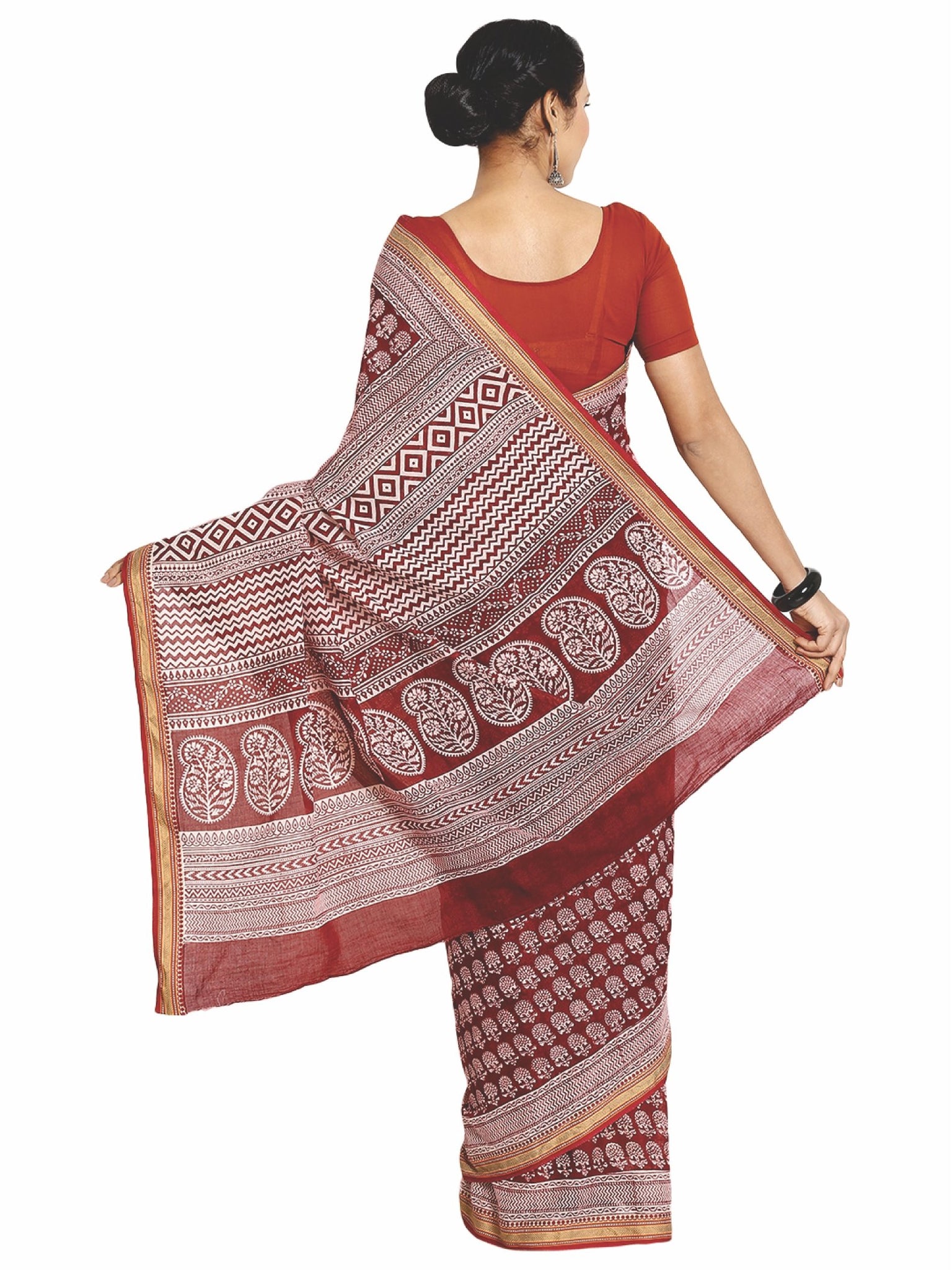 Red Cotton Hand Block Bagh Print Handcrafted Saree-Saree-Kalakari India-ZIBASA0073-Bagh, Cotton, Geographical Indication, Hand Blocks, Hand Crafted, Heritage Prints, Natural Dyes, Sarees, Sustainable Fabrics-[Linen,Ethnic,wear,Fashionista,Handloom,Handicraft,Indigo,blockprint,block,print,Cotton,Chanderi,Blue, latest,classy,party,bollywood,trendy,summer,style,traditional,formal,elegant,unique,style,hand,block,print, dabu,booti,gift,present,glamorous,affordable,collectible,Sari,Saree,printed, holi